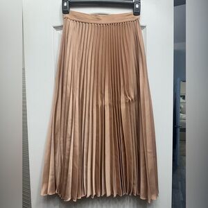 H&M Pleated A-Line Midi Skirt in Champagne Tan